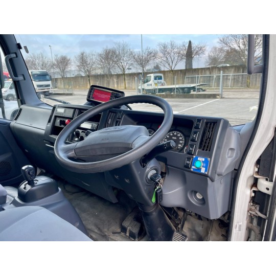 ISUZU N2R 75D P75 5.2L