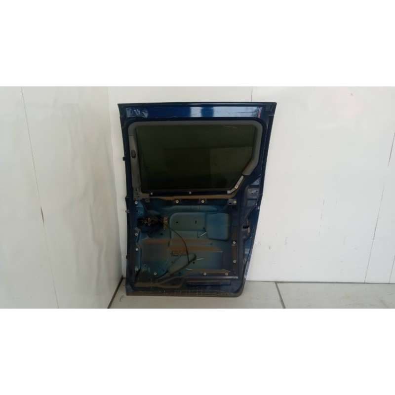 CHRYSLER RIGHT SIDE SLIDING DOOR CHRYSLER Voy./G.Voyager 2004>2008 used