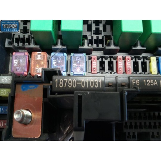 FUSE BOX HYUNDAI i20 2008>2012 used