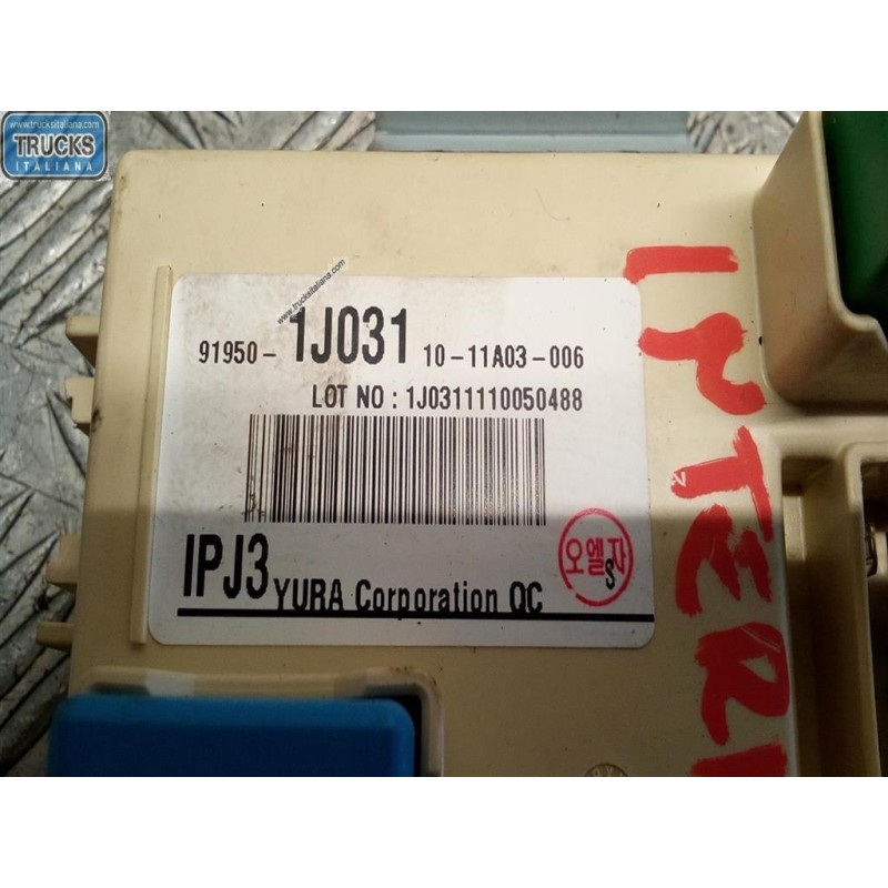 HYUNDAI CENTRALINE VARIE A HYUNDAI i20 2008>2012 usato