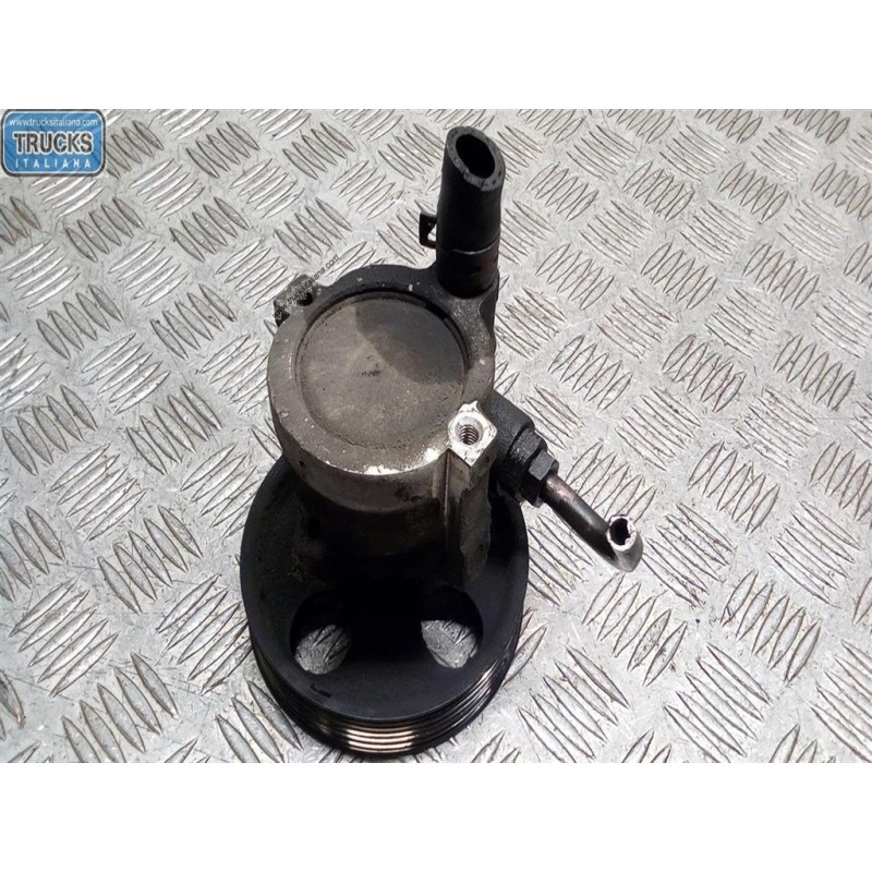 RENAULT van STEERING PUMP RENAULT van Trafic 2001>2007 used