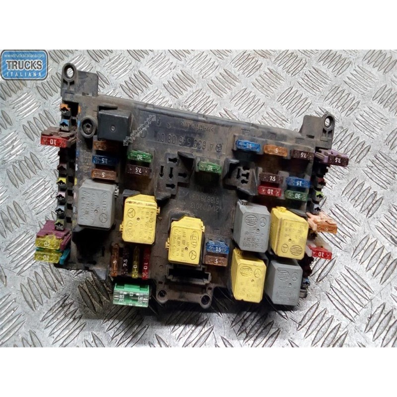 MERCEDES-BENZ van FUSE BOX MERCEDES-BENZ van Vito-Viano (W639) 2010>2013 used