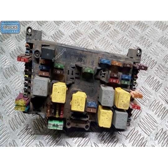 FUSE BOX MERCEDES-BENZ van Vito-Viano (W639) 2010>2013 used