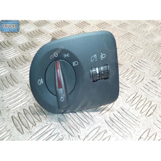 BLOCK LOGHTS  SEAT Ibiza 2012>2015 used
