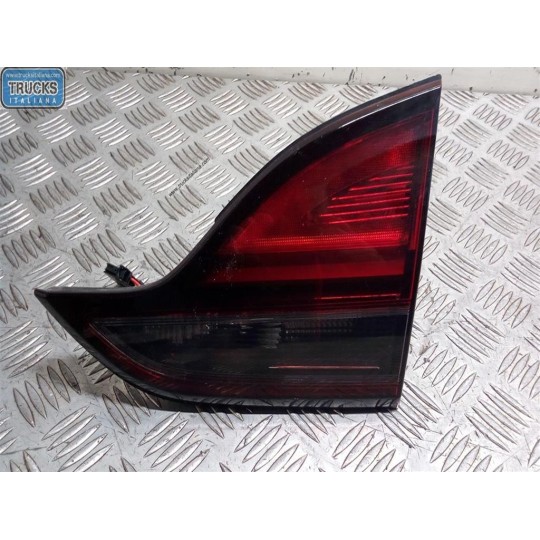 FARO POST INTERNO LED DESTRO OPEL Zafira C 2011>2016 usato