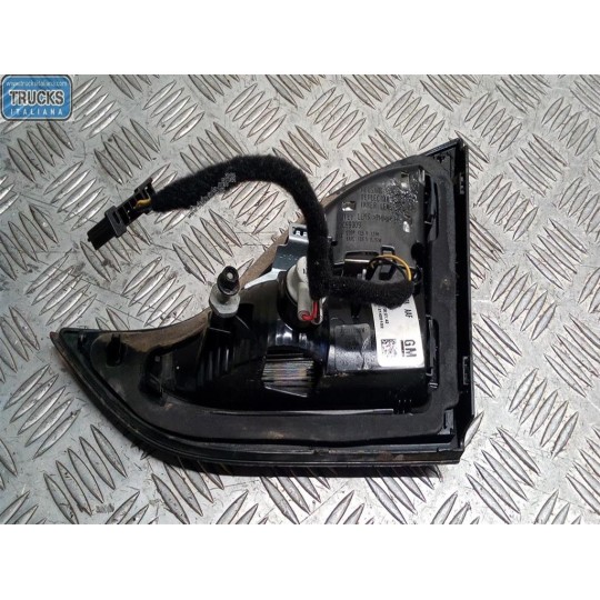 FARO POST INTERNO LED SINISTRO OPEL Zafira C 2011>2016 usato