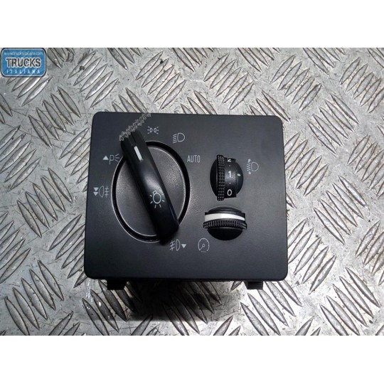 BLOCCO LUCI FORD Kuga 2008>2012 usato