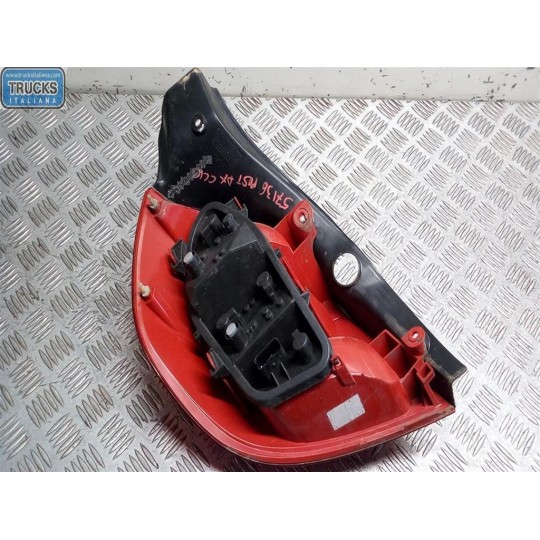 FARO POSTERIORE ESTERNO DESTRO RENAULT Clio 2005>2009 usato