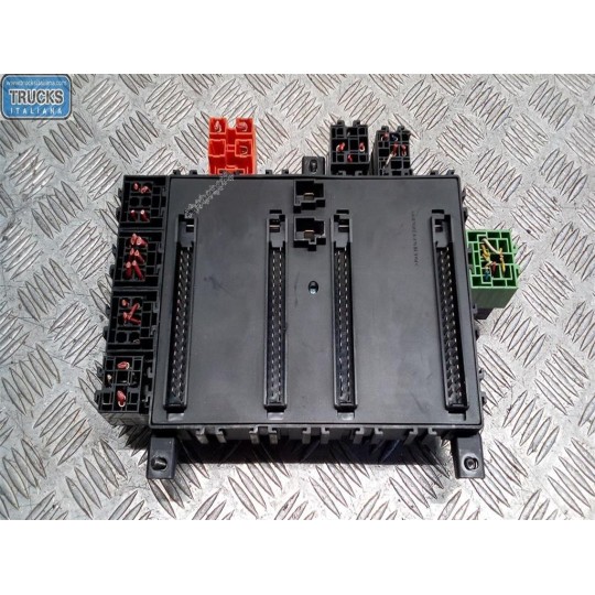 SCATOLA FUSIBILI DAF XF105 usato