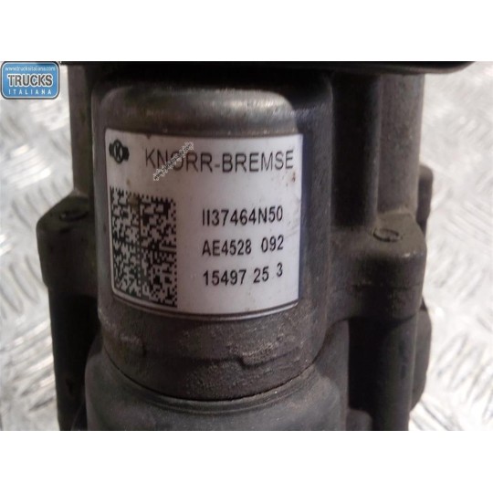 VARIE FRENI 2 DAF XF105 usato