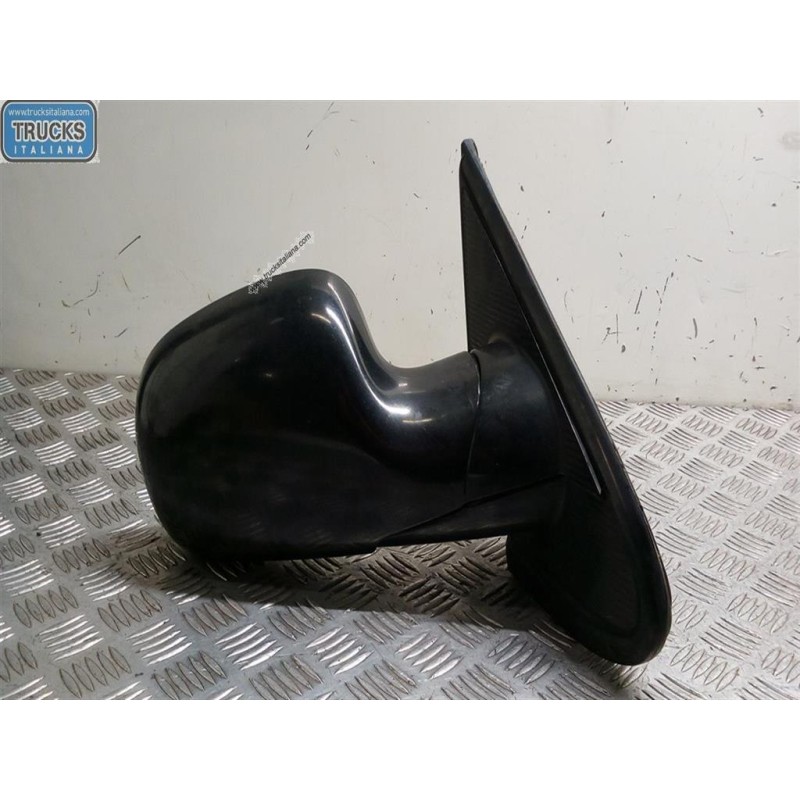 CHRYSLER RIGHT ELETRIC REAR-VIEW MIRROR  CHRYSLER Voy./G.Voyager 2004>2008 used