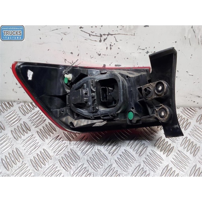 RENAULT RIGHT REAR LIGHT RENAULT Clio 2012>2016 used