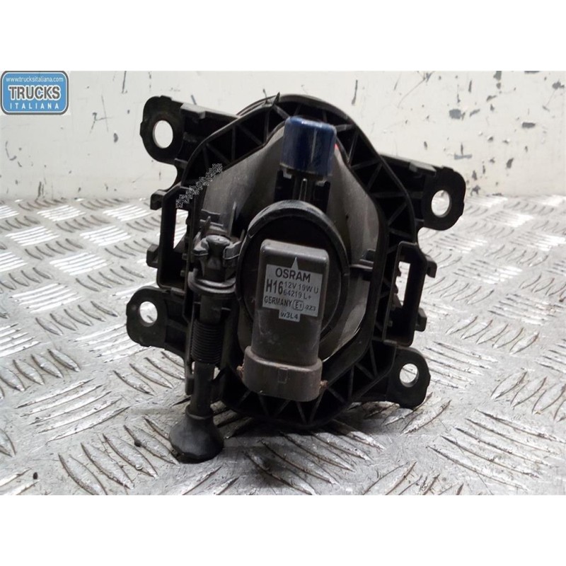 RENAULT RIGHT FOG LIGHT LAMP RENAULT Clio 2012>2016 used