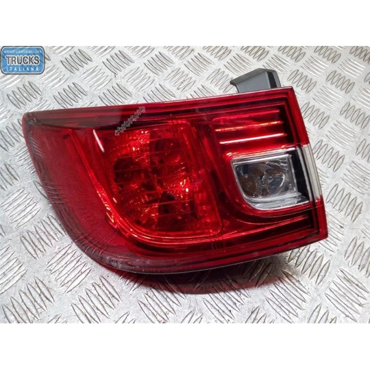 FARO POSTERIORE ESTERNO SINISTRO RENAULT Clio 2012>2016 usato