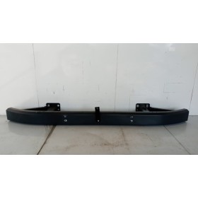 TRAVERSA ANTERIORE PARAURTO...