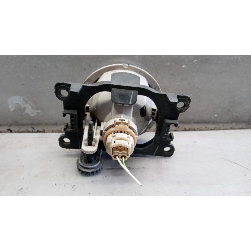 PEUGEOT FENDINEBBIA DESTRO PEUGEOT 208 2012>2015 usato