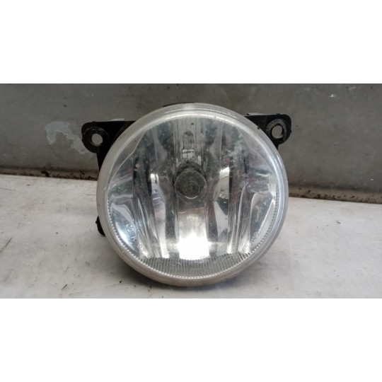 FENDINEBBIA DESTRO PEUGEOT 208 2012>2015 usato