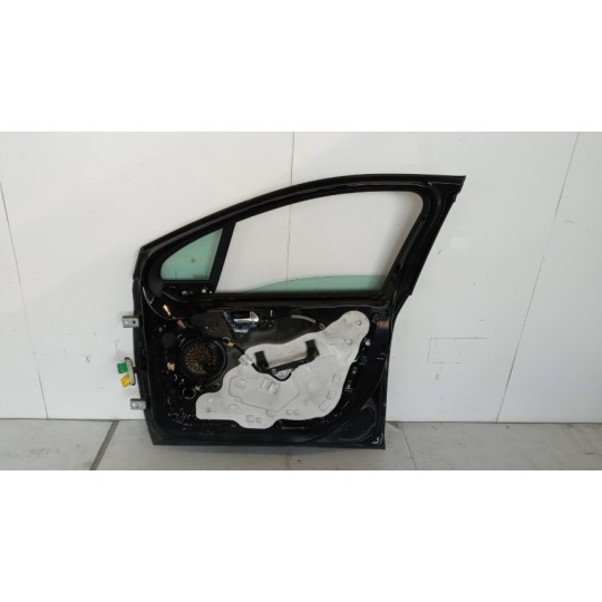 PORTA ANTERIORE DESTRA PEUGEOT 208 2012>2015 usato