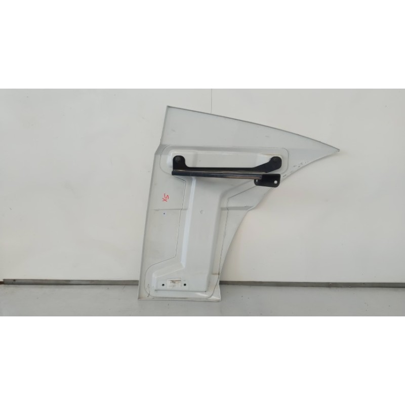 MERCEDES-BENZ truck PLASTICHE ESTERNE VARIE MERCEDES-BENZ truck Actros euro 6 2022> usato