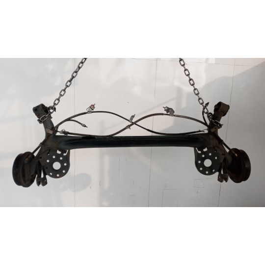 ASSALE POSTERIORE TOYOTA Yaris 2008>2011 usato