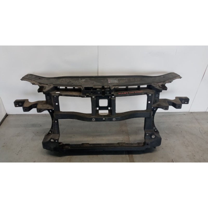 VOLKSWAGEN RIVESTIMENTO ANTERIORE COMPLETO VOLKSWAGEN Passat 2005>2010 usato