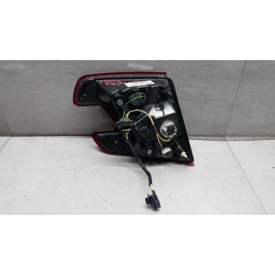 FARO POSTERIORE INTERNO DESTRO RENAULT Megane 2008>2012 usato