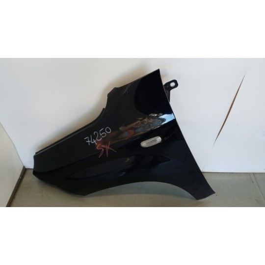 LEFT FRONT MUDGUARD  FIAT Panda 2012> used