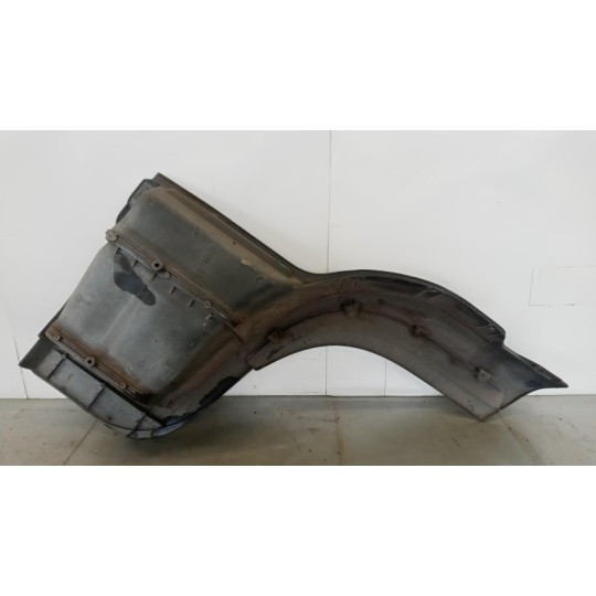 PARAFANGO ANTERIORE DESTRO IVECO EUROCARGO 2005>2008 usato