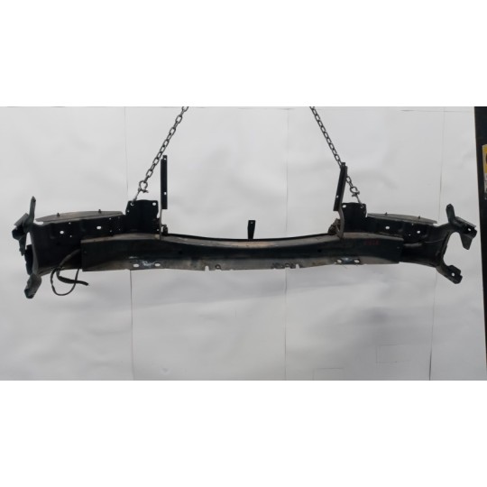TRAVERSA ANTERIORE PARAURTO SCANIA 164 R  usato