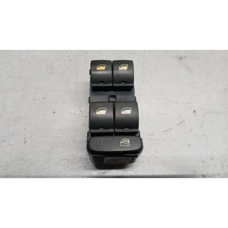 CITROEN INTERRUTTORI E PULSANTI ALZAVETRI CITROEN C3 2016>2020 usato