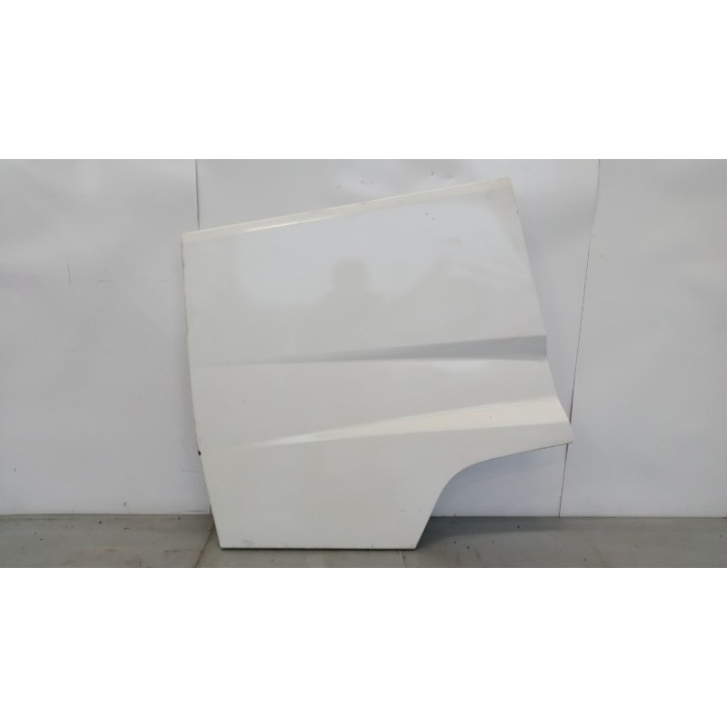 RENAULT truck PLASTICHE ESTERNE VARIE RENAULT truck T 2014> usato