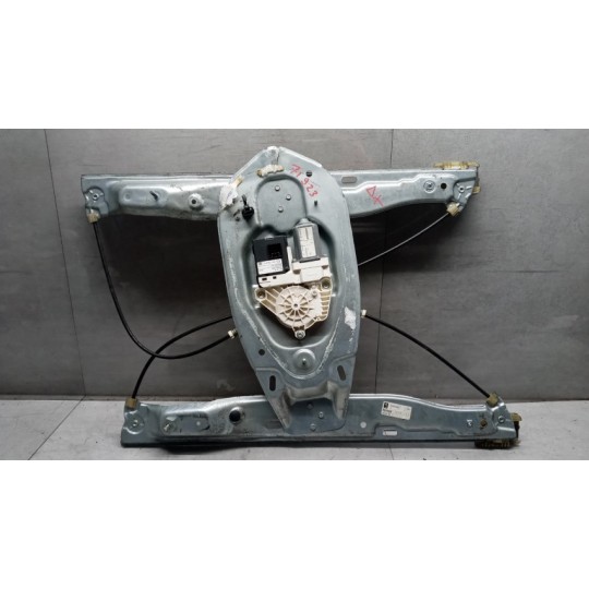 FRONT RIGHT POWERED WINDOWS  RENAULT truck T 2014> used