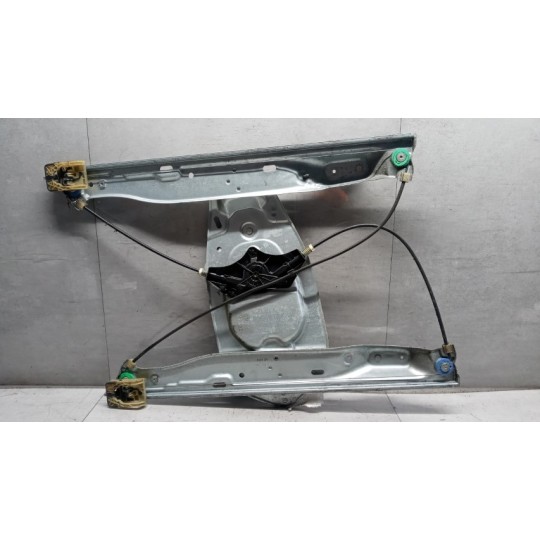 FRONT LEFT POWERED WINDOWS  RENAULT truck T 2014> used