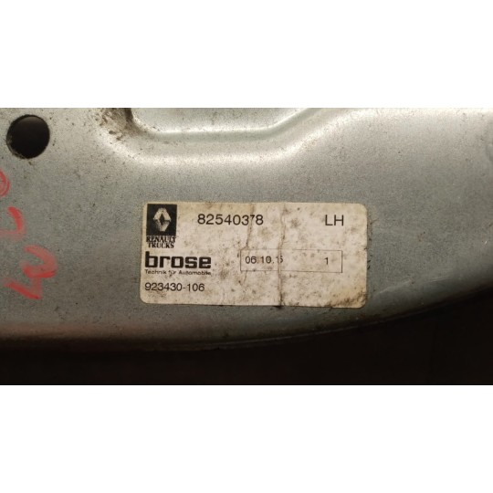 FRONT LEFT POWERED WINDOWS  RENAULT truck T 2014> used