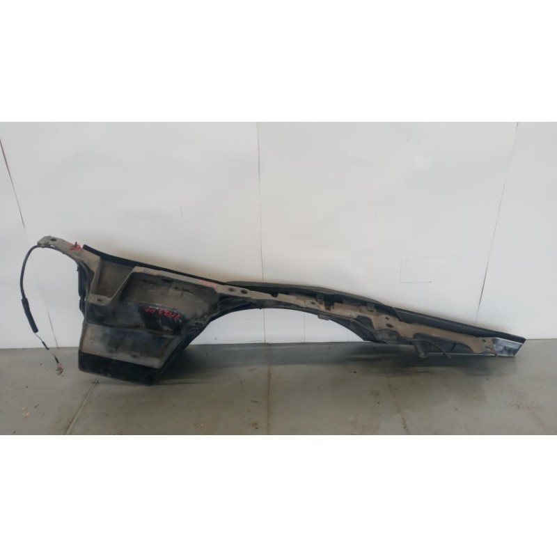 RENAULT truck RIGHT FRONT MUDGUARD  RENAULT truck T 2014> used