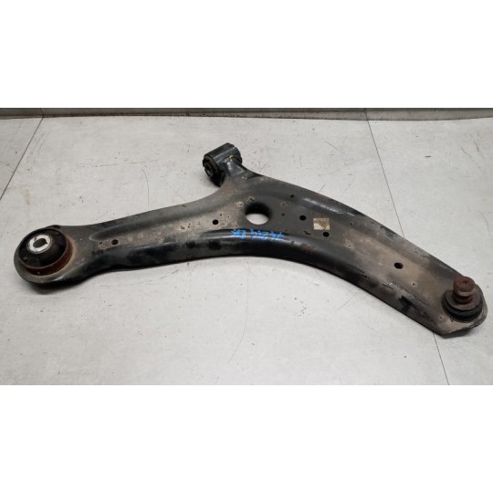 CONTROL ARM FRONT LOWER RIGHT  FORD Puma 2019> used