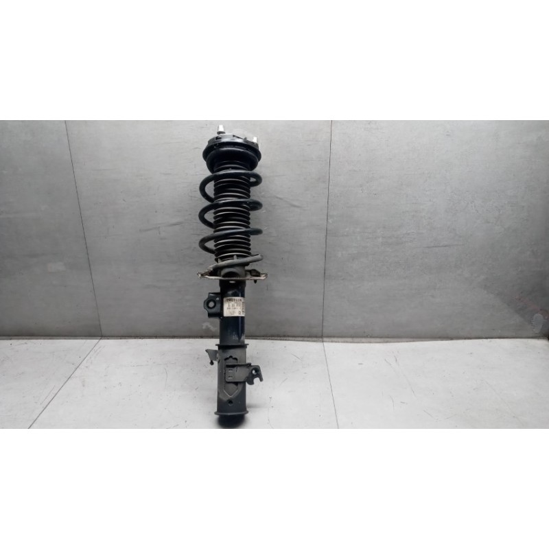 FORD LEFT FRONT SCHOCK ASSORBER FORD Puma 2019> used