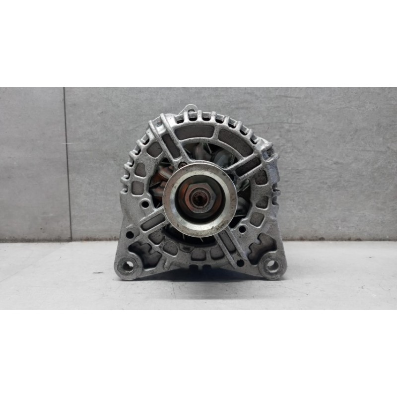 RENAULT van ALTERNATOR RENAULT van Master 2003>2010 used