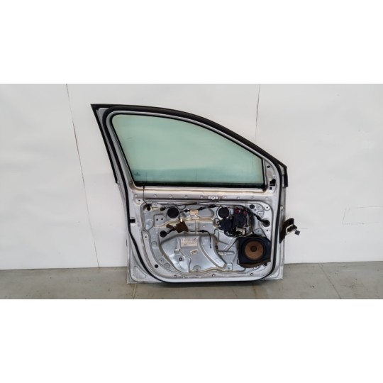 PORTA ANTERIORE SINISTRA VOLKSWAGEN Polo 2001>2005 usato
