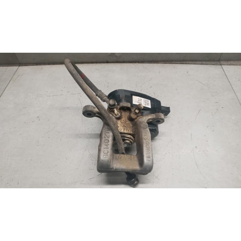 HYUNDAI RIGHT REAR CALIPER BRAKE  HYUNDAI Tucson 2015>2018 used
