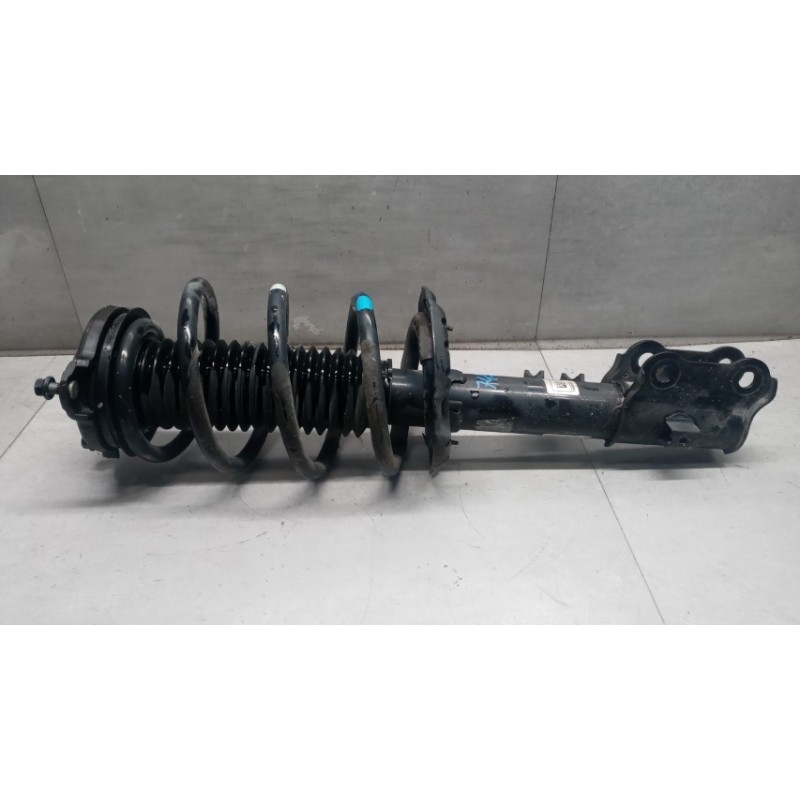 HYUNDAI RIGHT FRONT SHOCK ASSORBER HYUNDAI Tucson 2015>2018 used