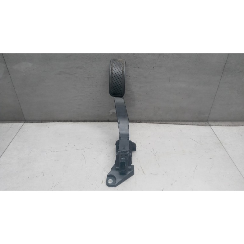 FORD ELETRONIC THROTTLE PEDAL  FORD Puma 2019> used