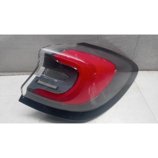 FARO POST ESTERNO LED DESTRO FORD Puma 2019> usato