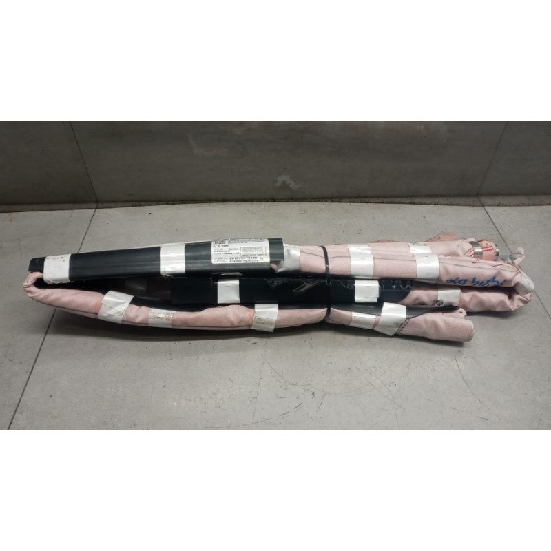 FORD AIR BAG TETTO DESTRO FORD Puma 2019> usato