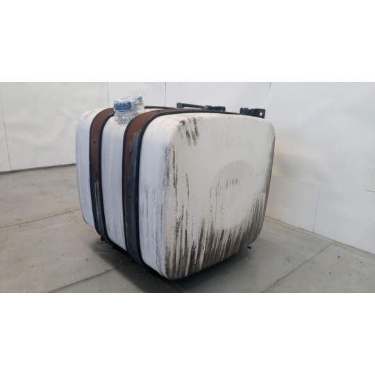 SERBATOIO CARBURANTE MAN TGX  usato
