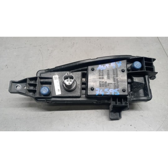 FRONT LEFT LED FLASHLIGHT  SUZUKI Vitara 2020> used