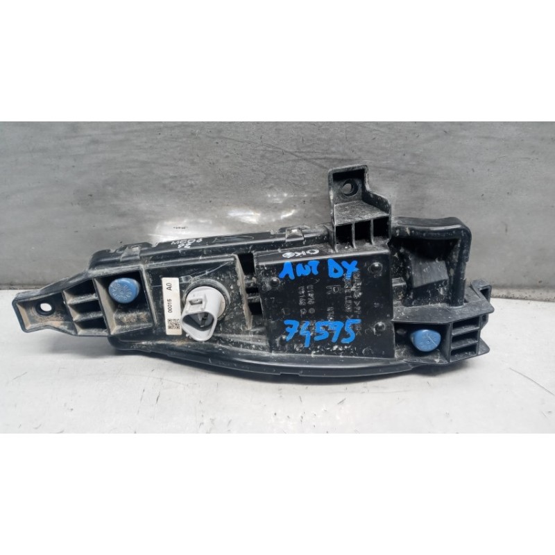 SUZUKI RIGHT HEADLIGHT LED LAMP  SUZUKI Vitara 2020> used