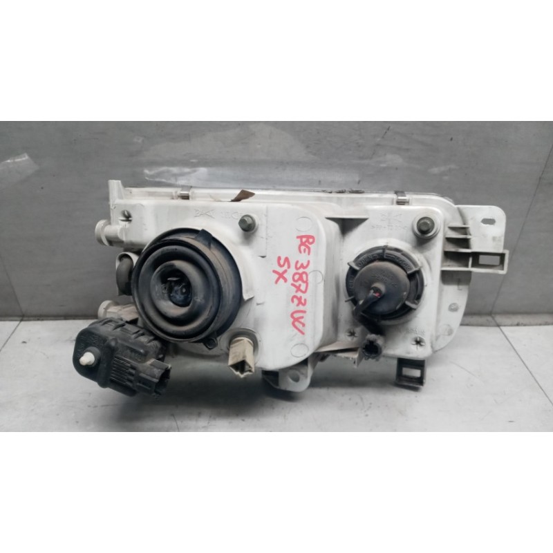 NISSAN FARO ANTERIORE SINISTRO NISSAN Serena 1991>1999 usato