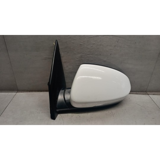 LEFT ELETRIC REAR-VIEW MIRROR  HYUNDAI Tucson 2015>2018 used