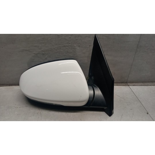 RIGHT ELETRIC REAR-VIEW MIRROR  HYUNDAI Tucson 2015>2018 used